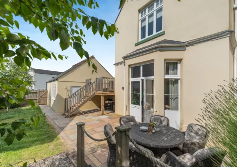 The patio, alfresco dining area & garden at Cleveland Villa, Instow