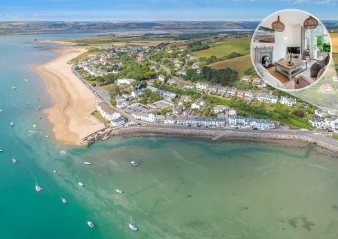 Stylish with modern touches, Cleveland Villa is situated in the delightful quaint village of Instow