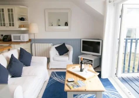 The living area at Cliff Top Cottage, Porthleven