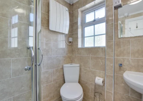 The bathroom at Cliff Top Cottage, Porthleven