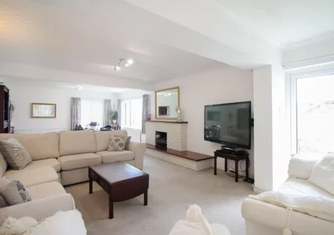 The living area at Clifton Villa, Newquay