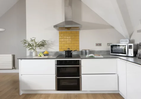 The kitchen at Cloud 10, St Ives