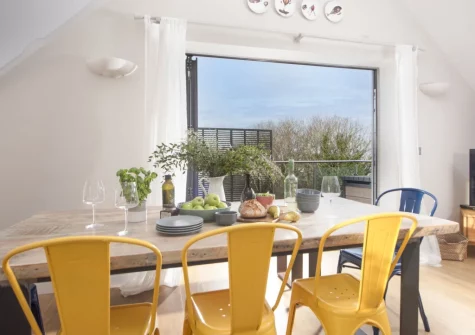The dining area at Cloud 10, St Ives