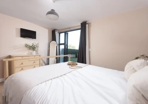 Bedroom #1 at Cloud 10, St Ives