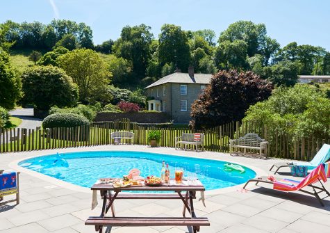 The swimming pool at Gitcombe House Country Cottages, Cornworthy