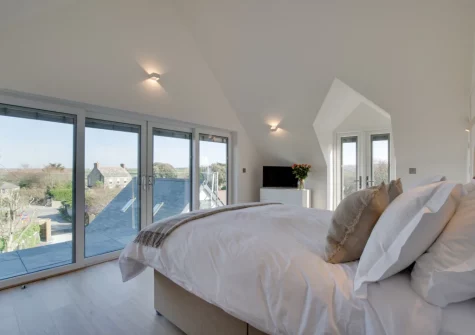 Bedroom #1 at Coachmans, Little Petherick