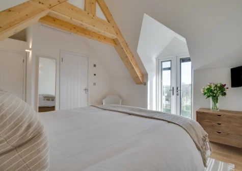 Bedroom #1 at Coachmans, Little Petherick