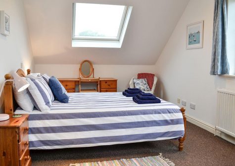 Bedroom #1 at Coaxdon Barn, Weycroft