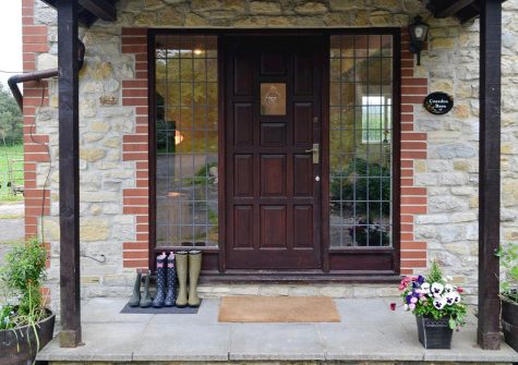 The entrance to Coaxdon Barn, Weycroft