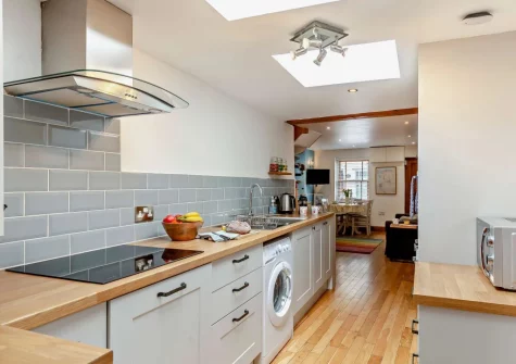 The kitchen at Cockle Cottage, Appledore