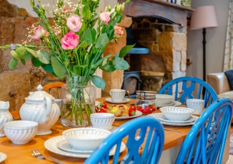 The dining area at Coliza Farm, St Mewan