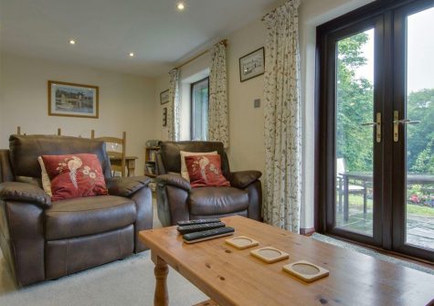 The living room at Columbine Cottage, Poughill