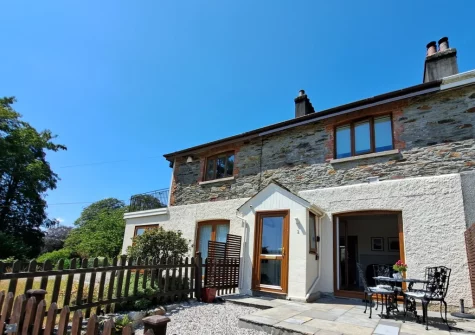 The patio & outdoor sitting area at Coppermoor, Horrabridge