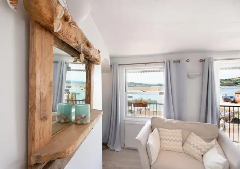 The living area at Crab Shack Apartments, Teignmouth