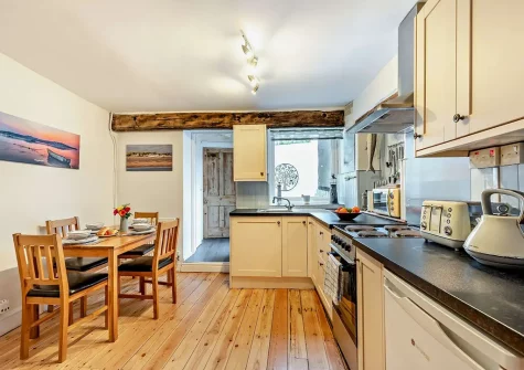 The kitchen & dining area at Crabapple, Appledore