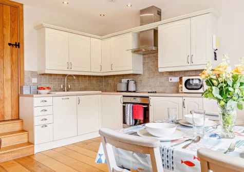 The kitchen & dining area at Crabbe Cottage, Poughill