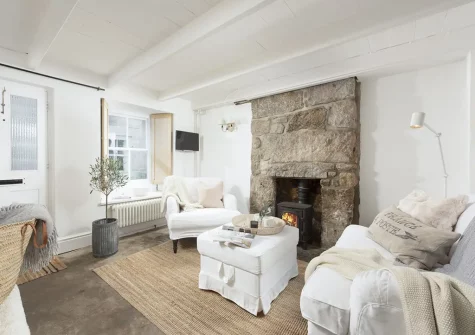 The living room at Crabpot Cottage, Newlyn