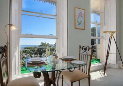 The dining area at Crescent Lookout, Torquay