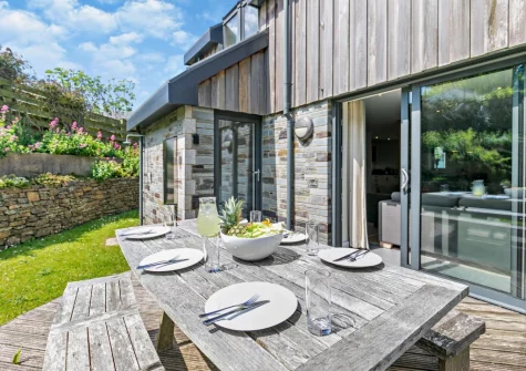 The decked patio & alfresco dining area at Crigmorrick, Trevone