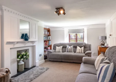 The living room at Cross Farm Cottage, Braunton