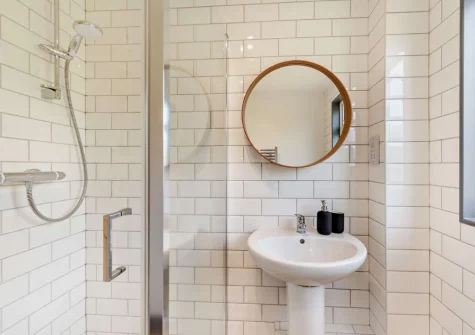 The shower room at Cumberland, Westward Ho!