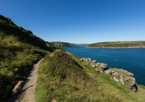 Curlew is an ideal base for exploring along the picturesque South West Coast Path