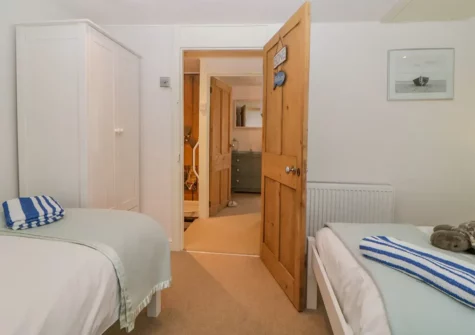 Bedroom #3 at Curlews Cottage, Looe