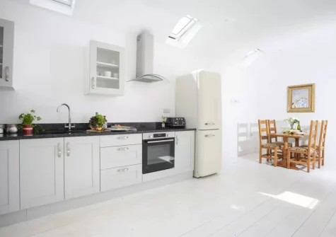 The kitchen & dining area at Cuthberts Barn, Crowlas