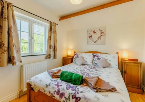 Bedroom #3 at Devereux's, Littleham