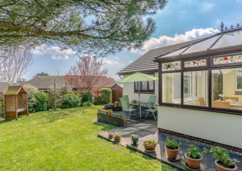 The patio & garden at Devon Retreat, Paignton