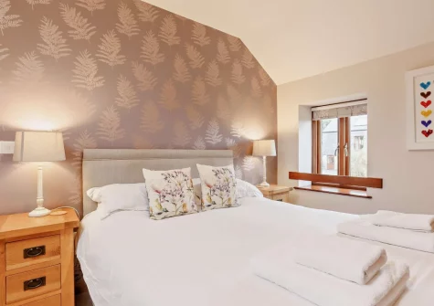 The bedroom at Dexter Barn, Launceston