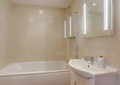 The bathroom at Dexter Barn, Launceston