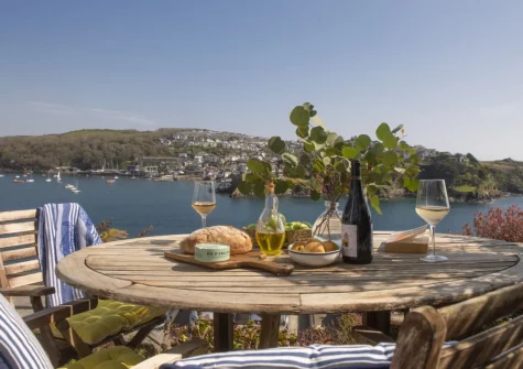 The outdoor sitting area at Dolly's Plaice, Fowey