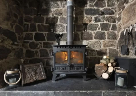 The living room at Dolor Cottage, Coverack