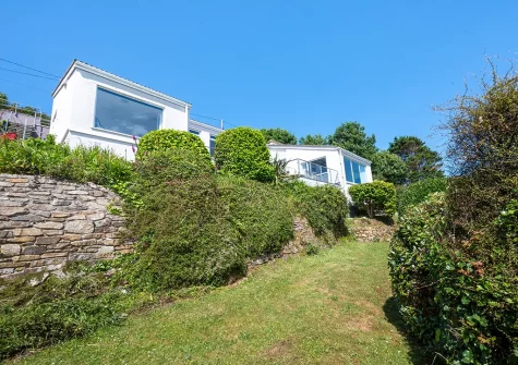 The garden at Dolphin Rise, Mousehole