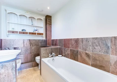 Bedroom #1 en-suite bathroom at Dolphins, Coverack