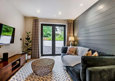 The cozy snug at Dowr Gwel, Stratton