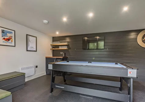 The games room at Dowr Gwel, Stratton