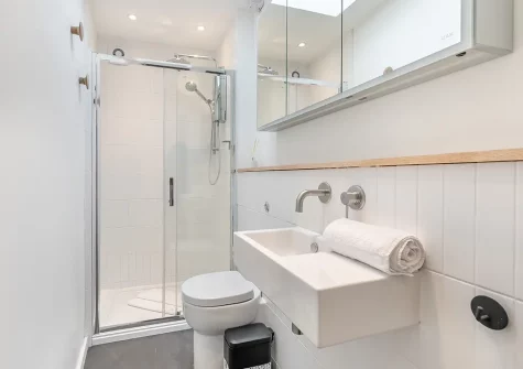 The shower room at Drift Cottage, Porthleven