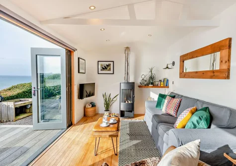 The living area at Driftsands, Tregonhawke Cliff