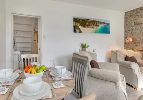 The living & dining area at Driftwood Cottage, Mousehole
