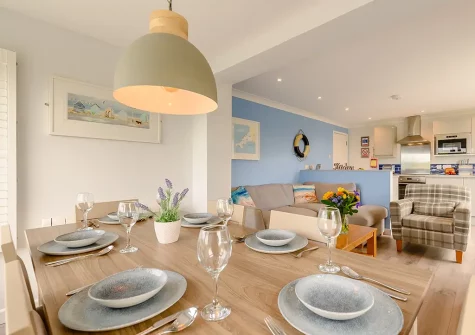 The dining area at Driftwood, Mawgan Porth