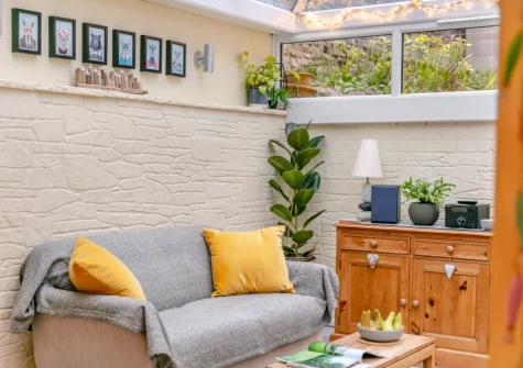 The conservatory at Drum Cottage, Appledore