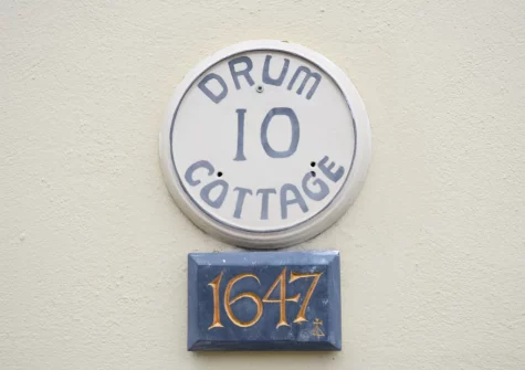 Enjoy the 17th-century charm and characterful features when you stay at Drum Cottage, Appledore