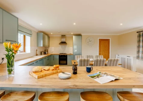 The kitchen at Duck Egg Cottage, Westward Ho!