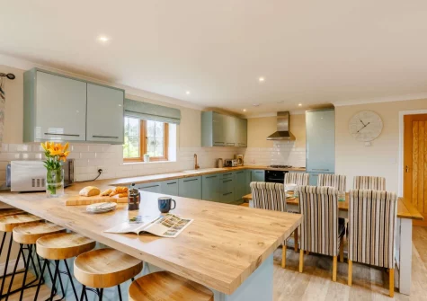 The kitchen & dining area at Duck Egg Cottage, Westward Ho!
