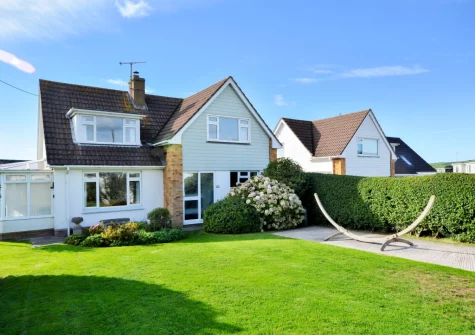 The enclosed garden at Dunes at Westcroyde, Croyde