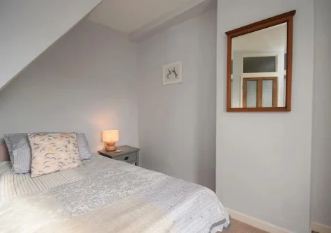 Bedroom #2 at Ebb Tide Cottage, Appledore
