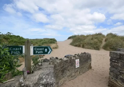 Ebb Tide Cottage is an ideal base for exploring along the coastal path