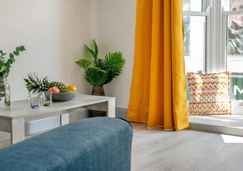 The living area at Echo Beach, St Ives